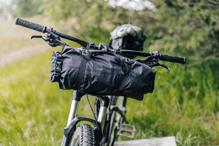 Ein bepacktes Fahrrad