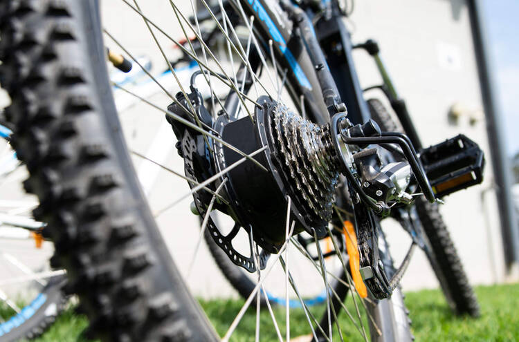 Hintere Reifen eines E-Bikes
