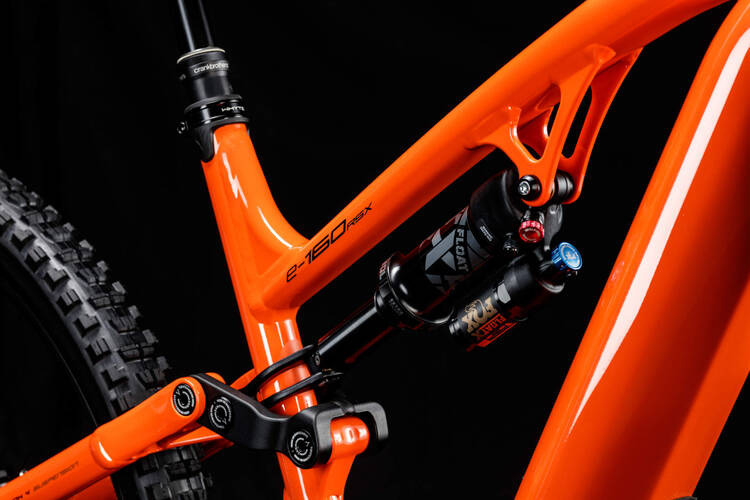 E-Mountainbike von WHYTE Bikes