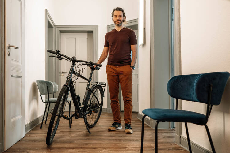 Ein E-Bike statt Auto für Hausbesuche
