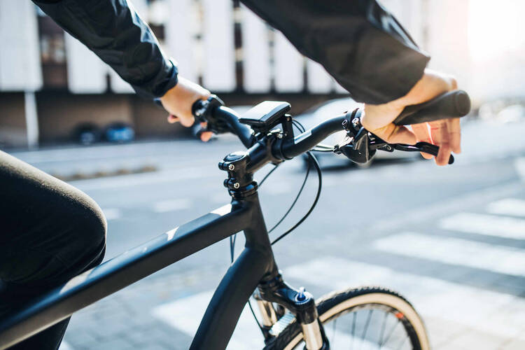 Closeup eines E-Bike-Lenkers