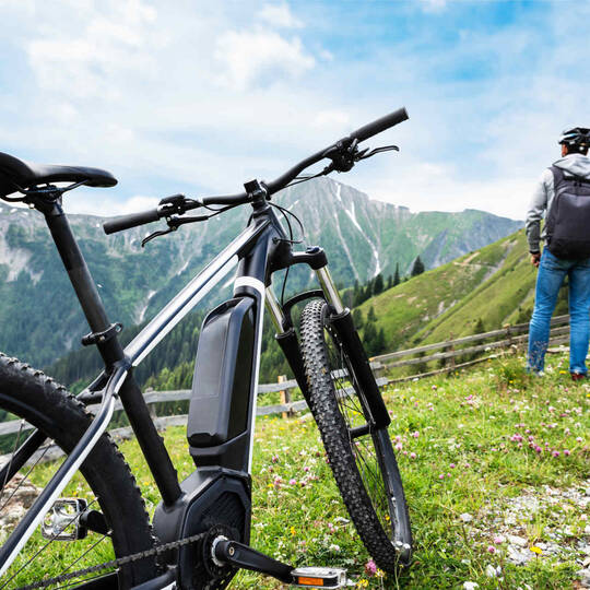 E-Mountainbike in den Bergen