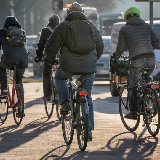 Fahrradpendler im Winter